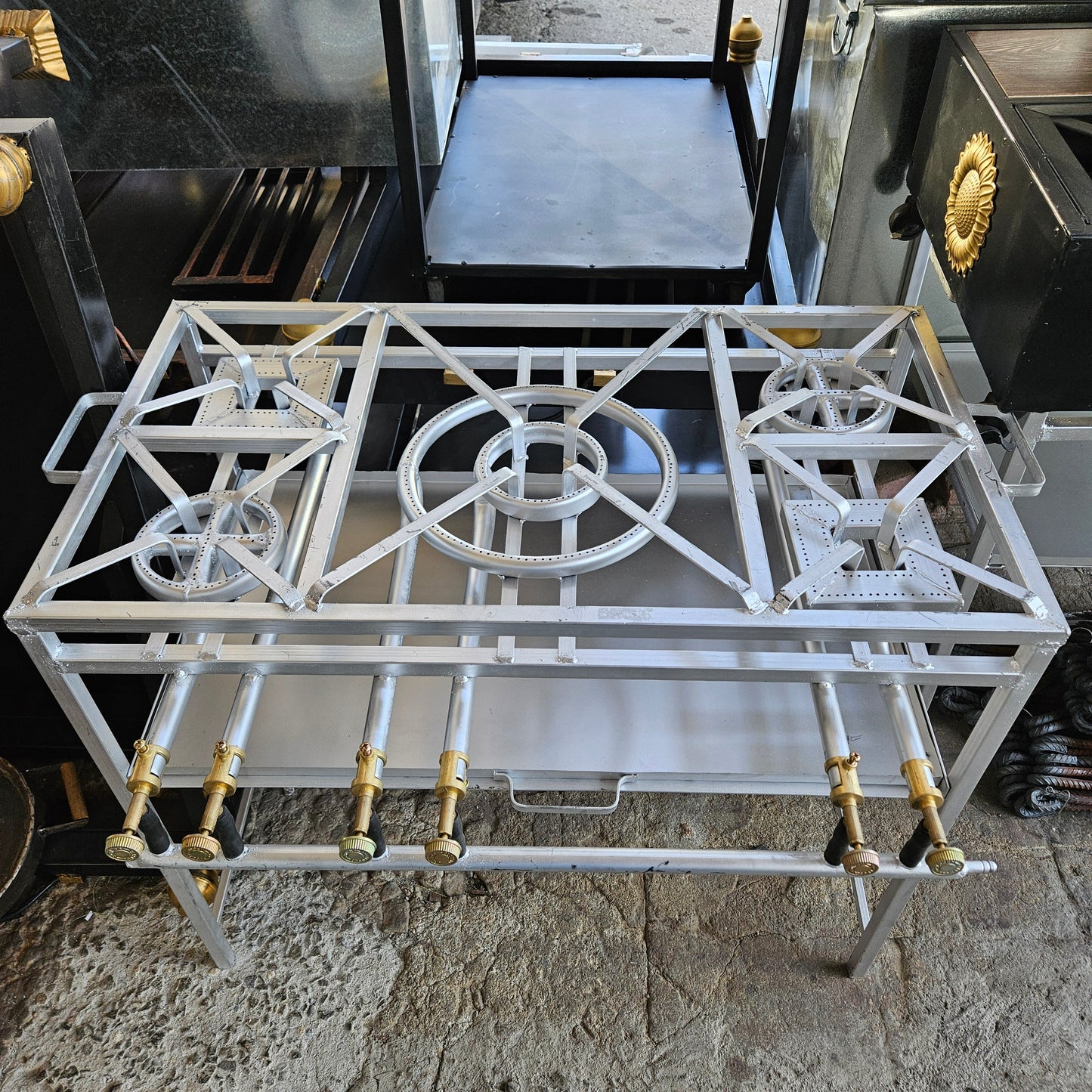 Stove with Stand - Saffaar.com