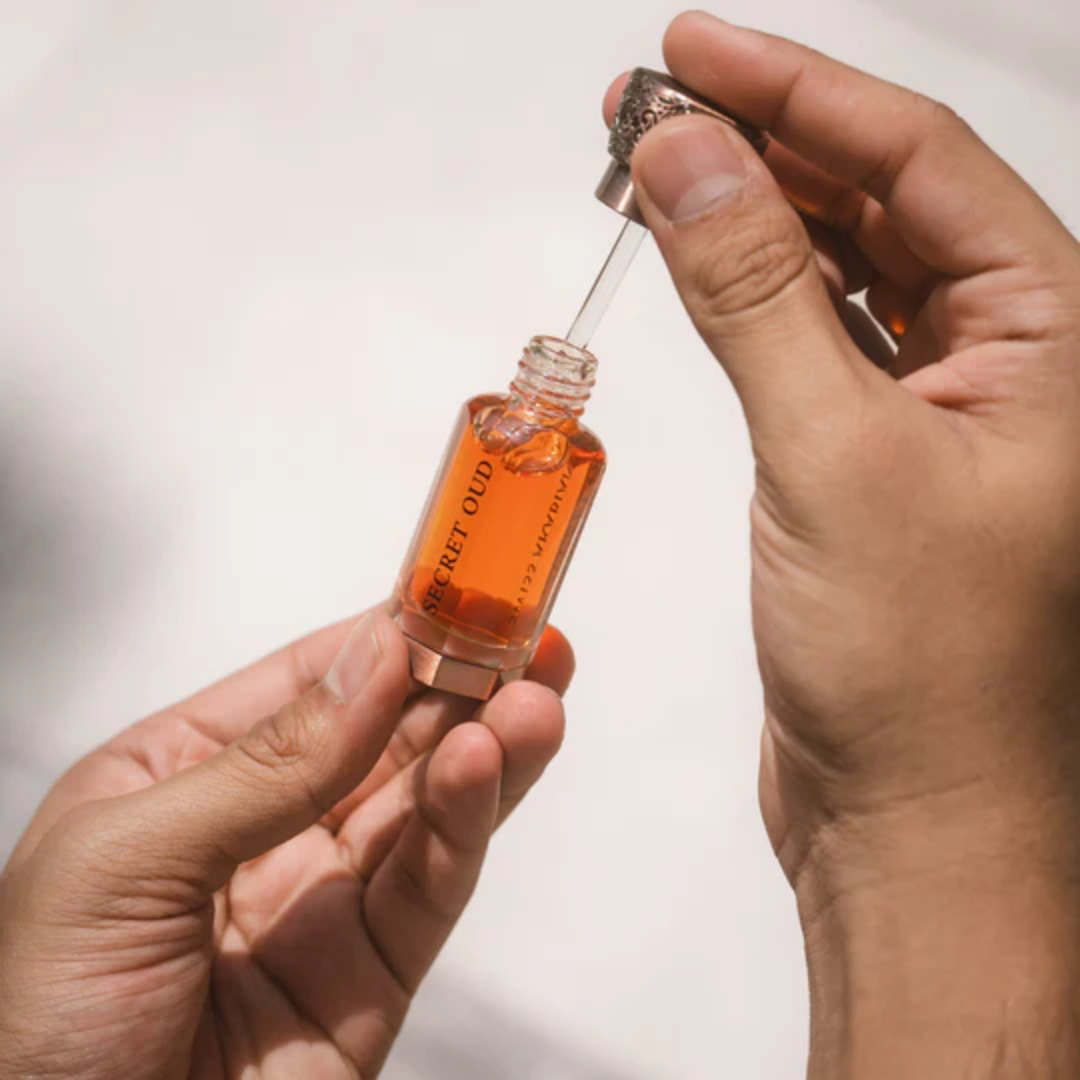 Swiss Arabian Secret Oud Premium Fragrance 12ml - Saffaar.com