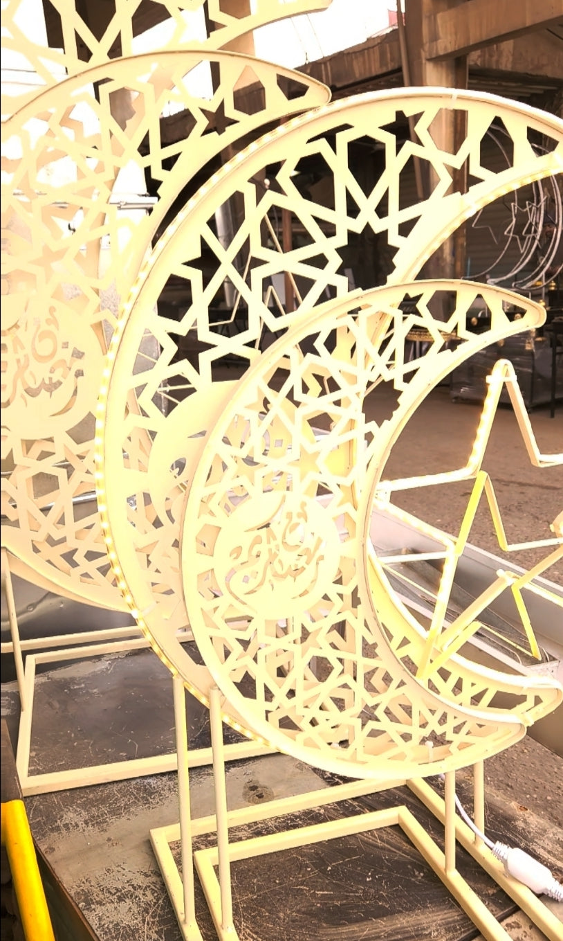 Ramadan Kareem Moon with Star for Ramadan Decoration with LED light - Saffaar.com